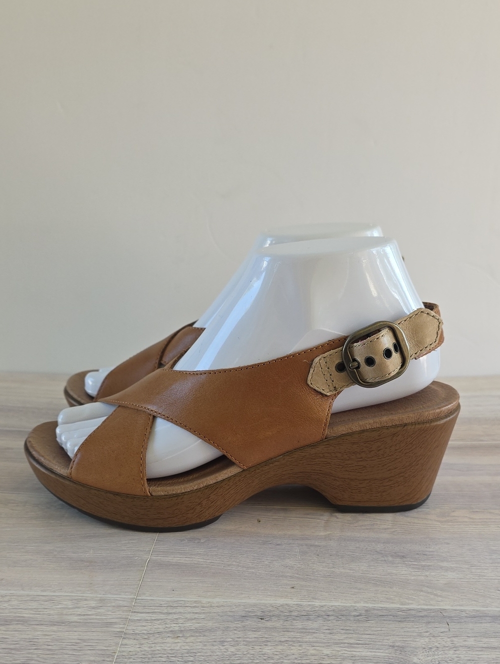 Dansko Cognac Brown Leather Strappy Slingback Wedge Comfort Sandal Clog  6.5-7
